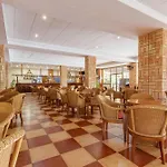 Aparthotel Alcazar