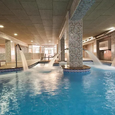 Apartahotel Alcazar