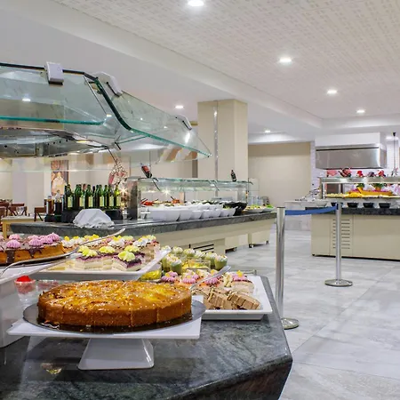 Apartahotel Alcazar
