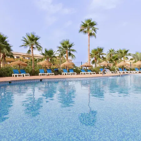 Apartahotel Alcazar *