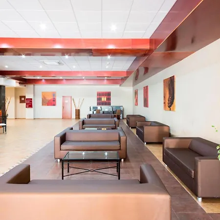 Apartahotel Alcazar *